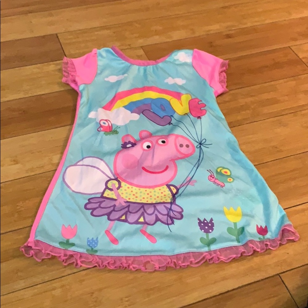 Peppa Pig night gown
